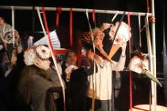le Bal Marionnettique 44 * 6240 x 4160 * (7.94MB)